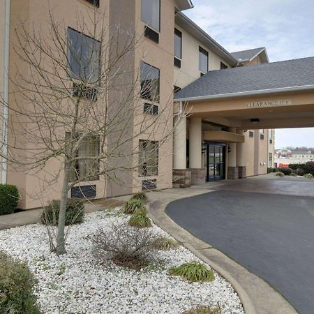 Quality Inn & Suites Malvern Extérieur photo