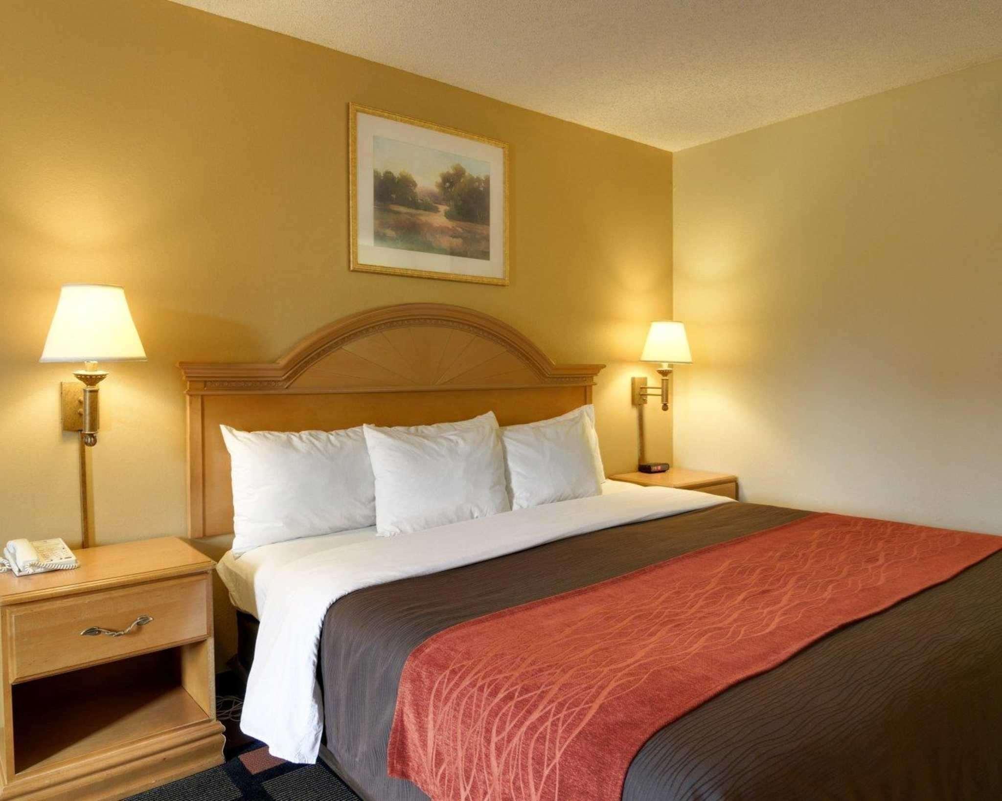 Quality Inn & Suites Malvern Extérieur photo