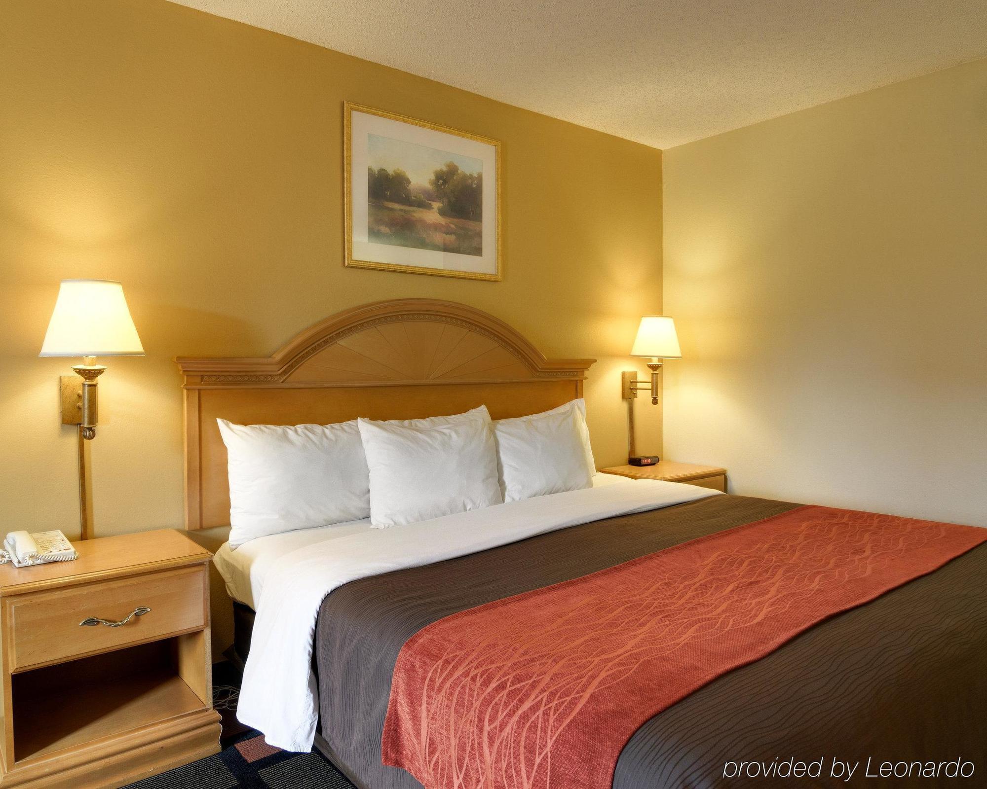 Quality Inn & Suites Malvern Extérieur photo